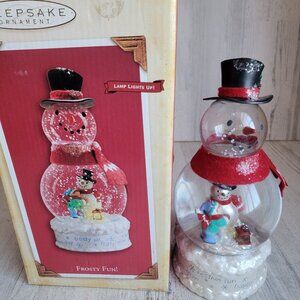 Hallmark AS IS Frosty fun! Snowglobe‎ xmas figure decor